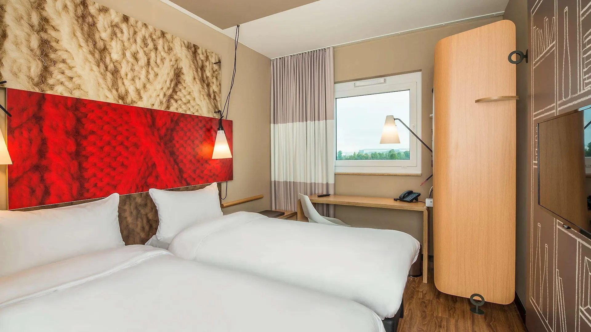Отель Ibis Muenchen Airport Sued Халльбергмос