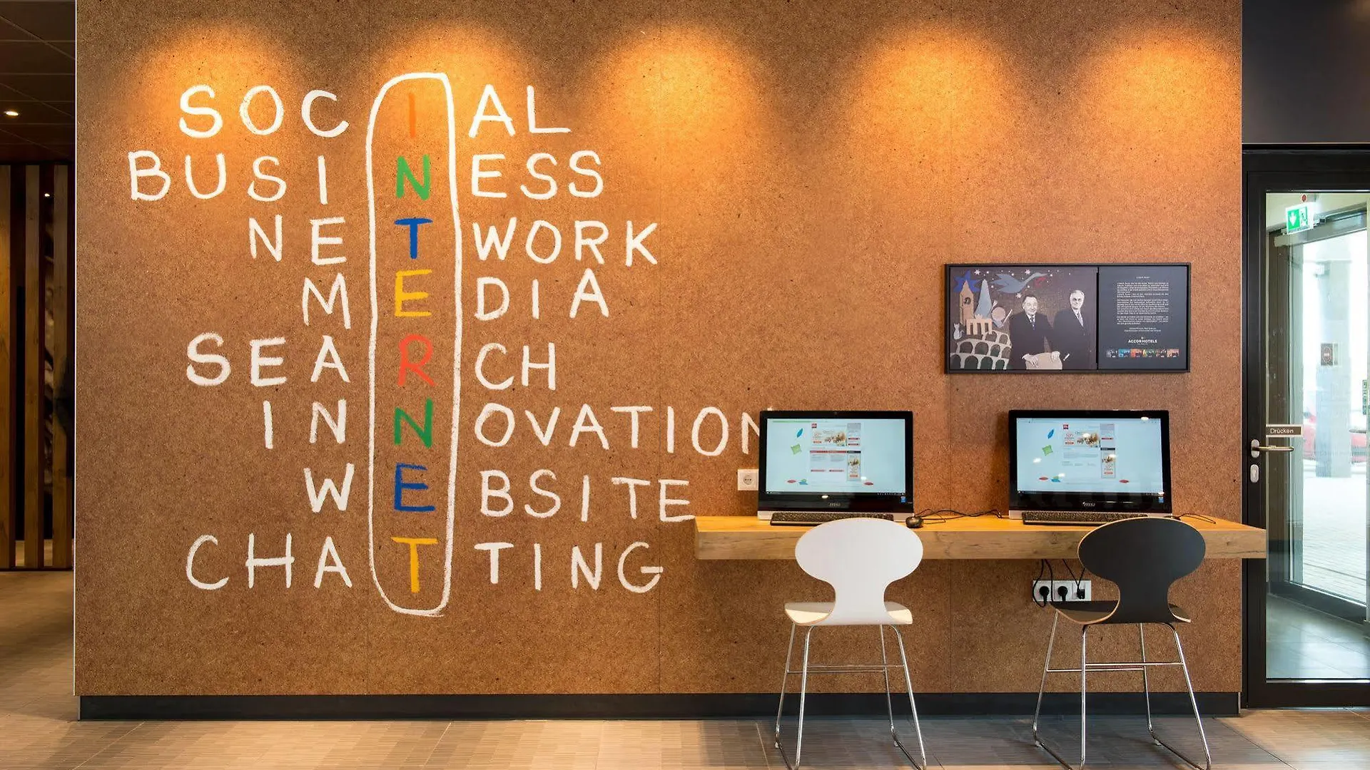 Отель Ibis Muenchen Airport Sued Халльбергмос 2*,